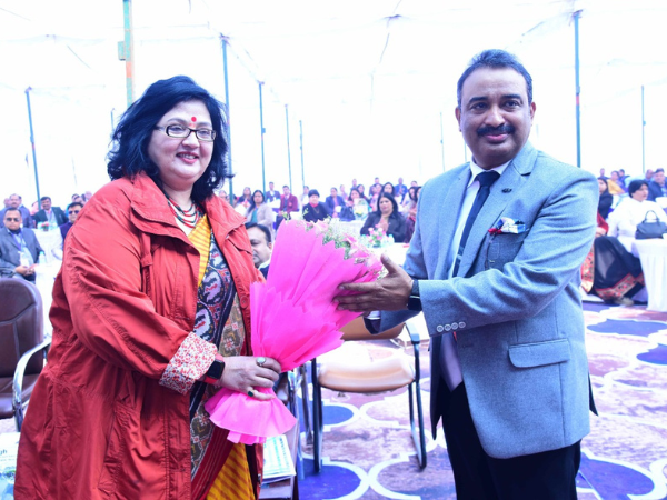 uploads/Untitled design (1)-17525781693031.png